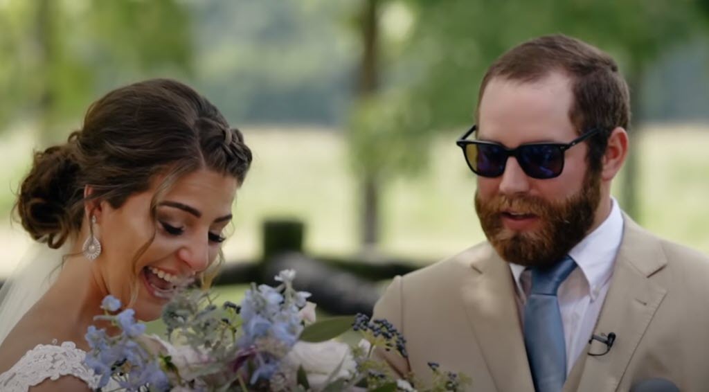 colorblind-glasses-wedding-bride-groom