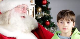 Jewish kids meet Santa for the first time
