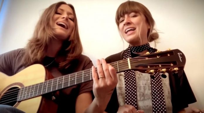 Larkin Poe Lean On Me