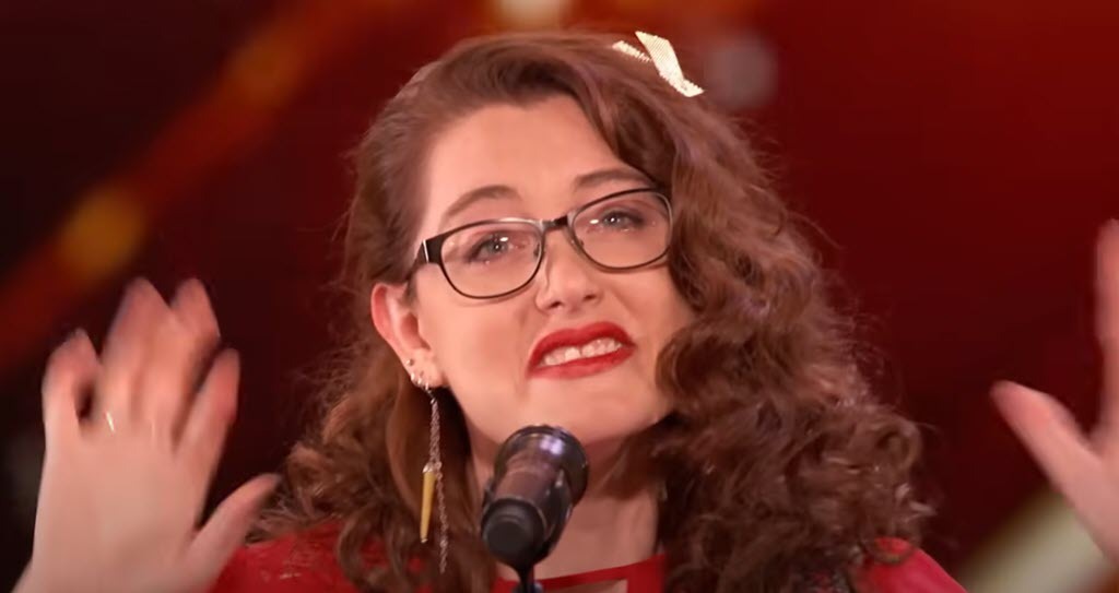 Mandy Harvey's Golden Buzzer moment