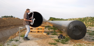 Pipeline funk Armin Kupper saxophone gas pipes musician