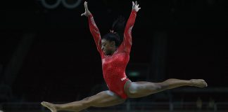 simone-biles-gymnastics-jump-slow-motion-featured-image