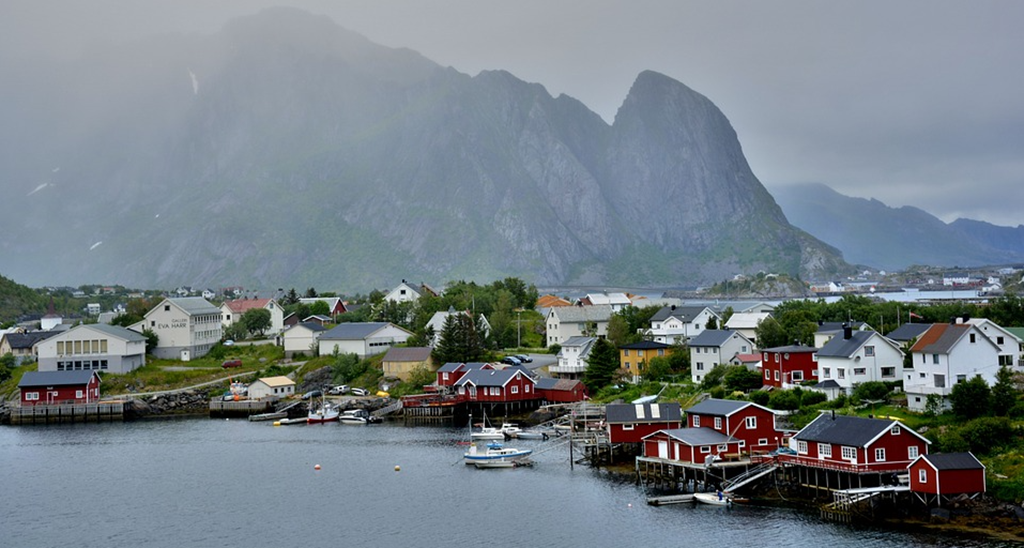 Solo vacations lofoten Norway islands, Reine Norway