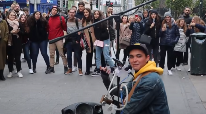 street-performer-perfect-featured-image
