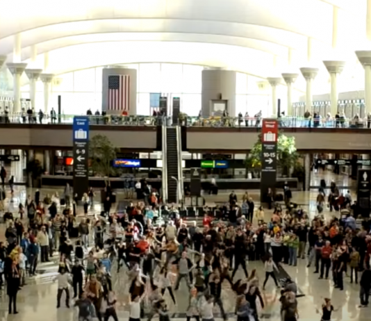swing-medley-flashmob-featured-image