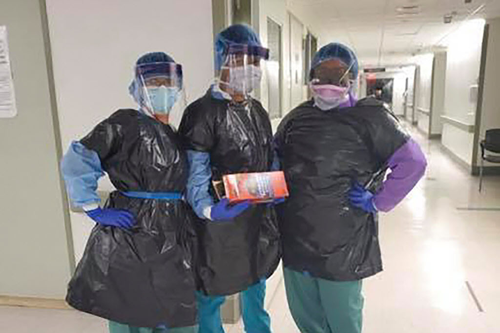 nurses wearing trash bags coronavirus